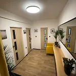 Dobrovskeho Apartment